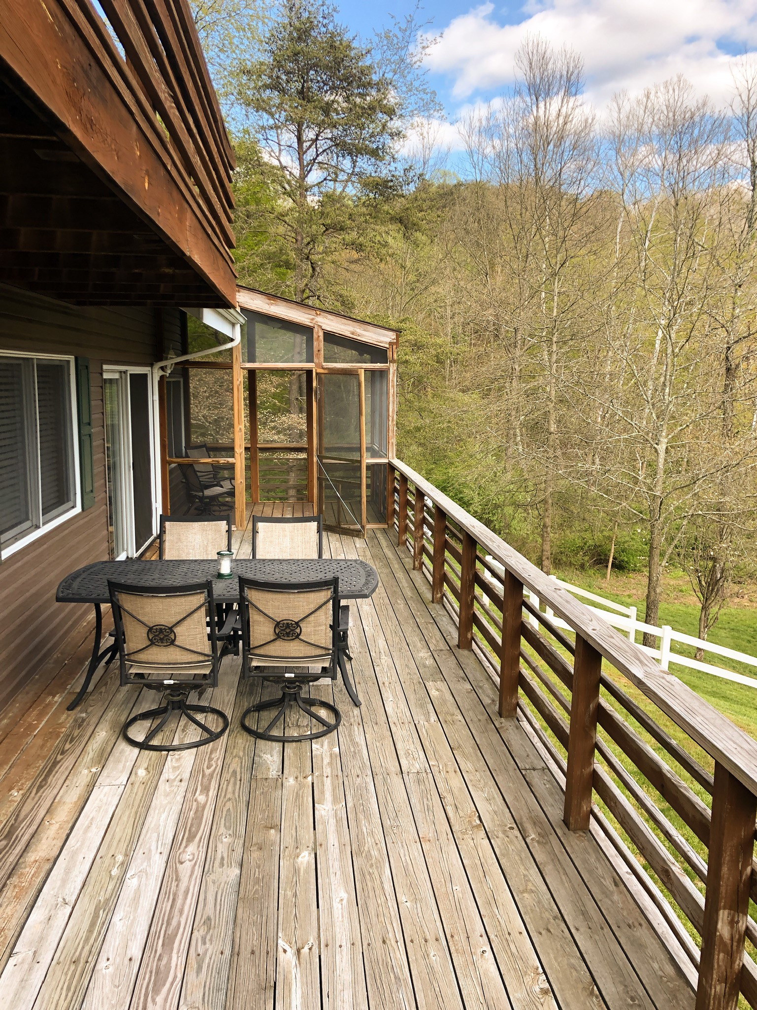 Large outdoor deck at Cave and Creek cabin